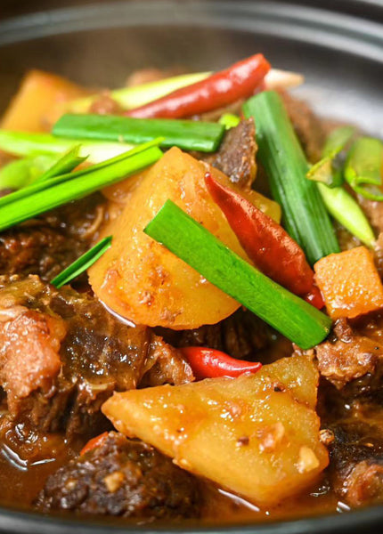 No.006 Braised Beef Brisket with Radish in Casserole