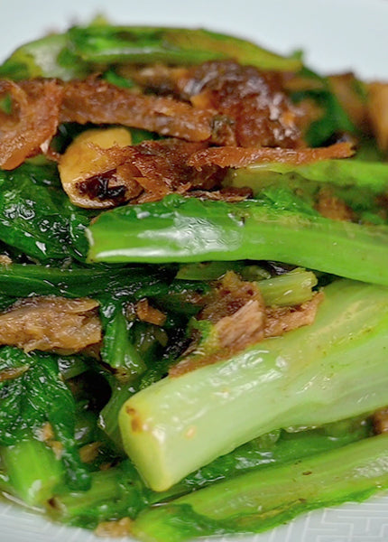 No.009 Stir-fried pangolin with greens